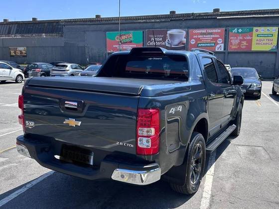 CHEVROLET S10 2.8 16V TURBO DIESEL HIGH COUNTRY CD 4X4 AUTOMÁTICO